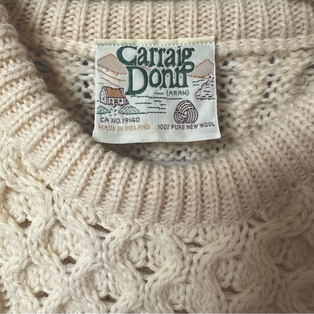 Carraig Donn Women's Cream Sweater